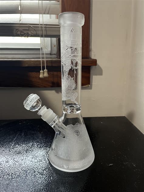 r/Bongs on Reddit: What's everyone's opinion on 